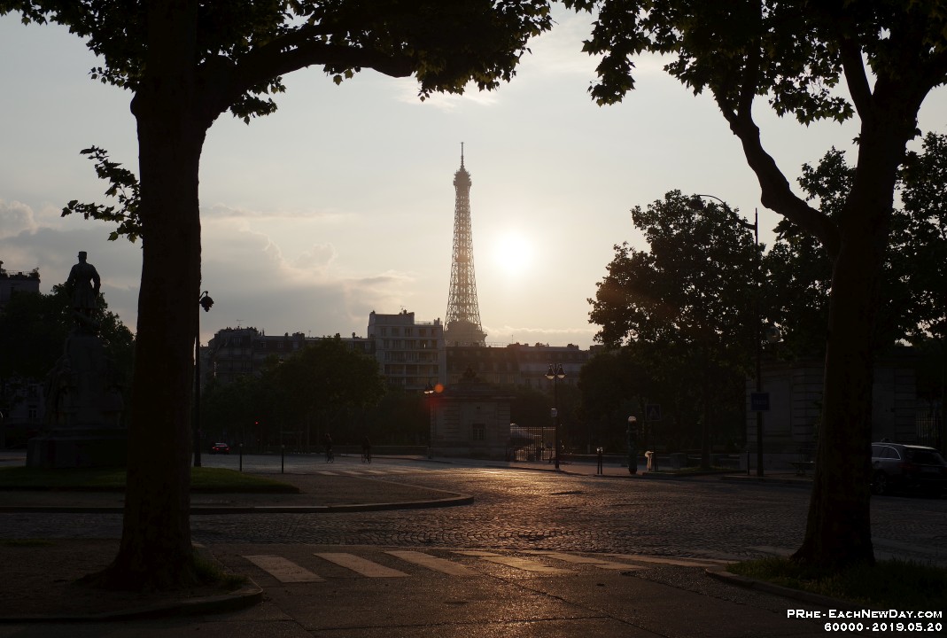 60000CrLe - Our first view of the Eiffel Tower - Paris, France